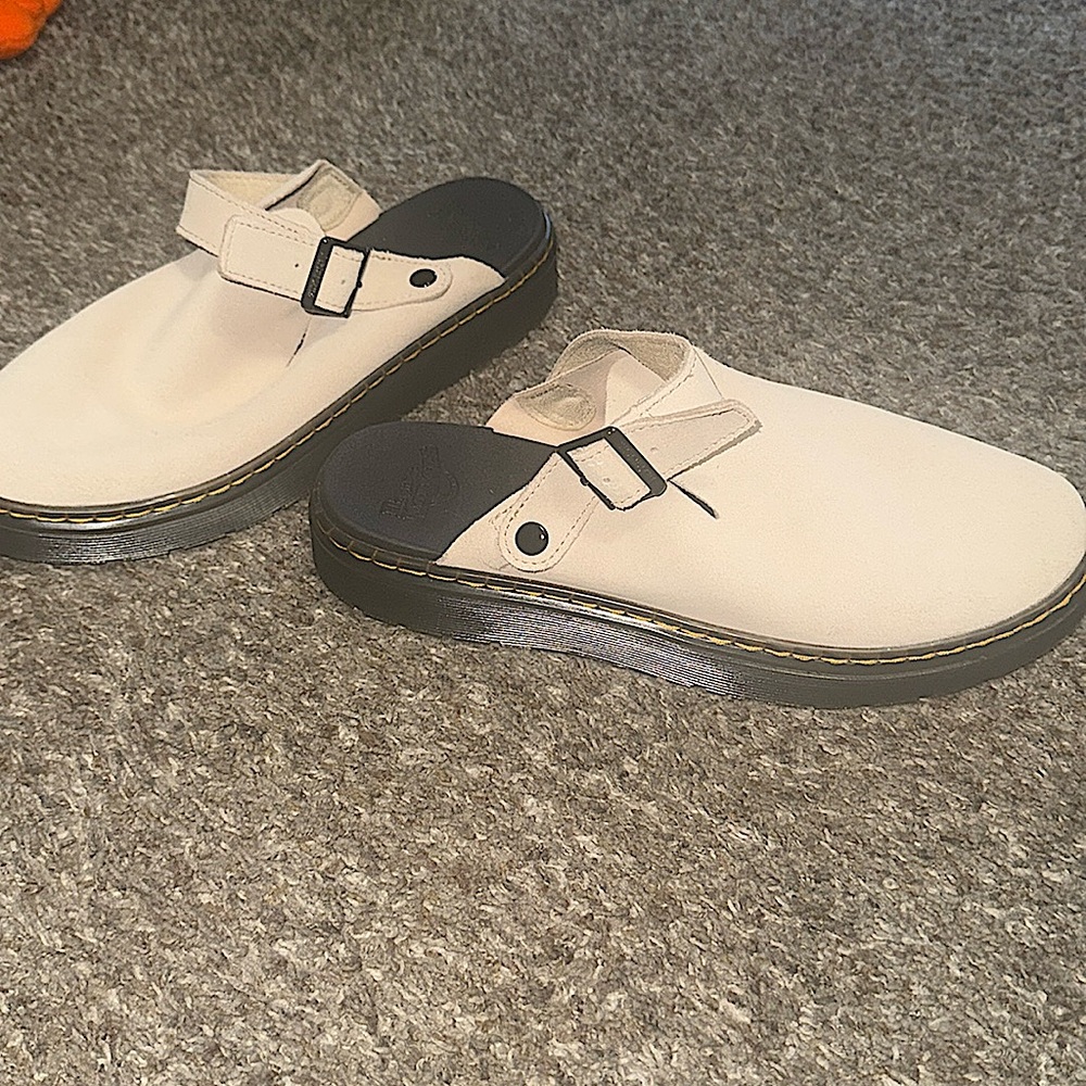 Dr Marten Clog